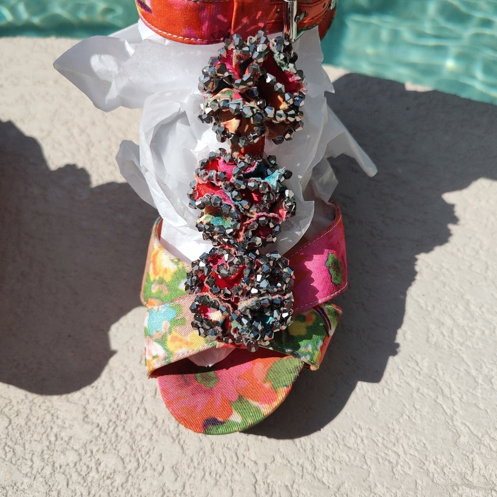 Gianni Bini Jeweled wedge - Picture 15 of 16